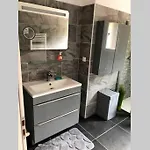 Agreable Maison Entre Bordeaux Et Le Bassin Avec Option Jacuzzi Holiday home Saint-Jean-d'Illac