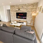 Agreable Maison Entre Bordeaux Et Le Bassin Avec Option Jacuzzi *