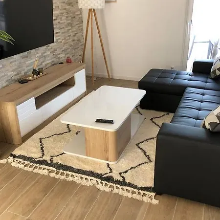 Maison Entre Bordeaux Et Le Bassin Casa vacanze *