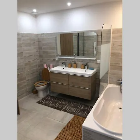 Agreable Maison Entre Bordeaux Et Le Bassin Holiday home Saint-Jean-d'Illac