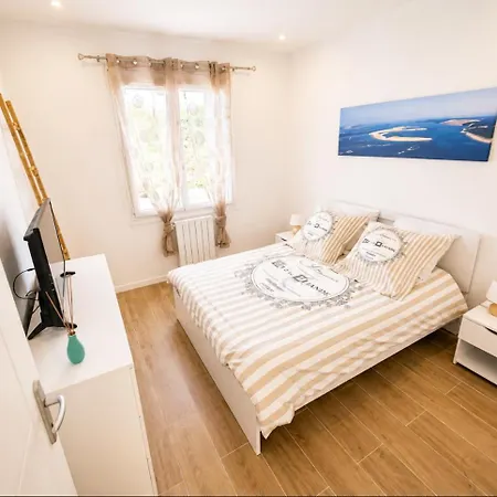 Agreable Maison Entre Bordeaux Et Le Bassin Avec Option Jacuzzi Holiday home Saint-Jean-d'Illac
