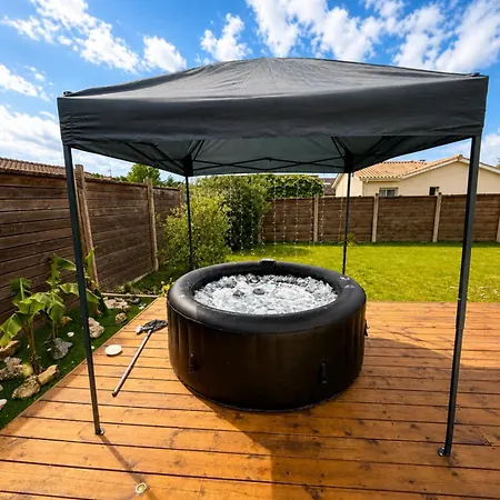 Agreable Maison Entre Bordeaux Et Le Bassin Avec Option Jacuzzi