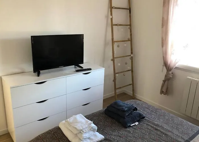 Agreable Maison Entre Bordeaux Et Le Bassin サン・ジャン・ディヤック